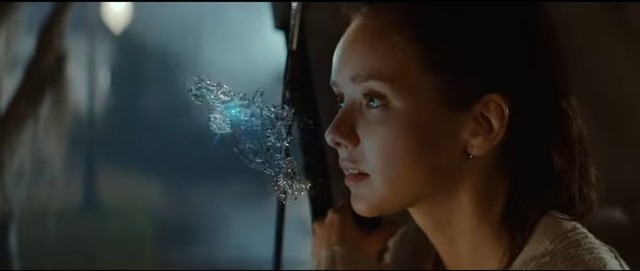 Starbright (2026) review and rating. A heartfelt fantasy about hope, humanity, and protecting light, featuring strong performances and emotional storytelling.